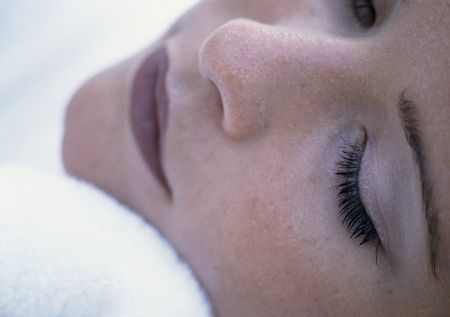 Если шелушится кожа на лице