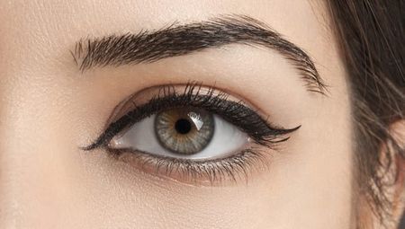 Эффективные средства для роста бровей