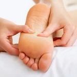 Как снять усталость с ног?