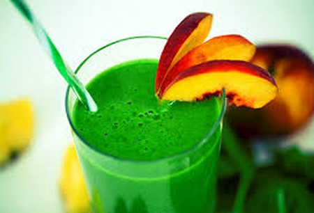 Противопоказания и полезность свежевыжатых соков