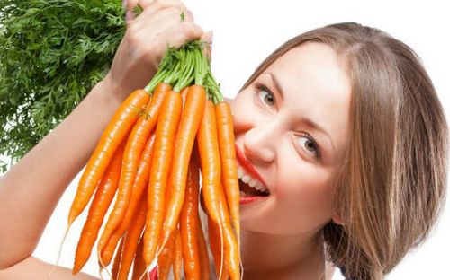 Морковный сок не только для здоровья, но и для красоты Морковный сок не только для здоровья, но и для красоты