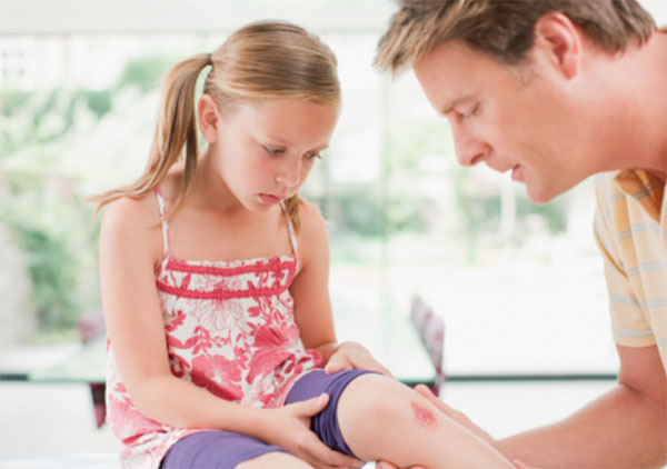 Эфирное масло чайного дерева Эфирное масло чайного дерева