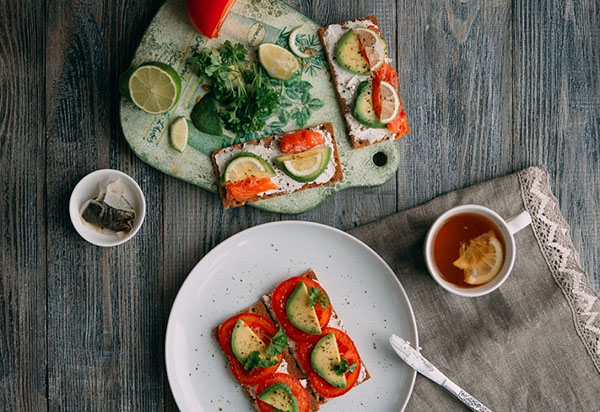 Утро по-новому: ТОП-3 полезных и вкусных завтраков