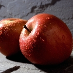 Чем полезны яблоки