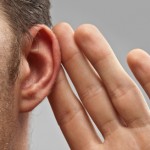 Полные женщины могут потерять слух